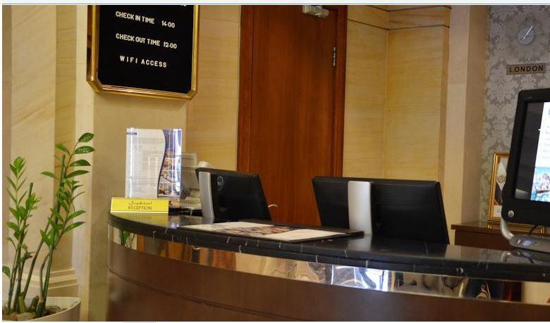 Richmond Greens Hotel Дубай Екстериор снимка